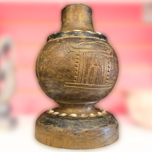 Load image into Gallery viewer, Hand Carved Home Decor