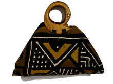 Load image into Gallery viewer, Handmade Ghanaian Mud Cloth Purse Handbag with Wooden Sankofa Bird Handle
