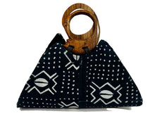 Load image into Gallery viewer, Handmade Ghanaian Mud Cloth Purse Handbag with Wooden Sankofa Bird Handle
